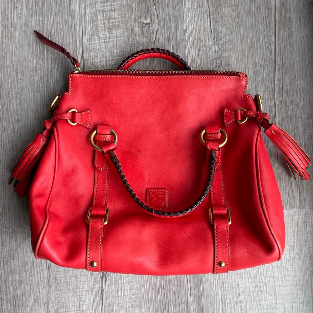 Dooney and Bourke leather purse.